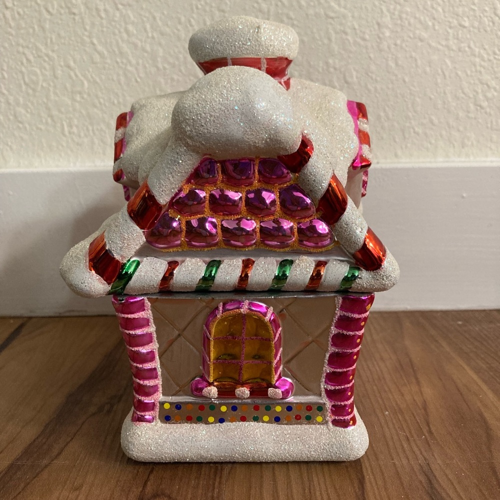 Christopher Radko 2004 Pink Christmas Gingerbread Snow House - Picture 5 of 6